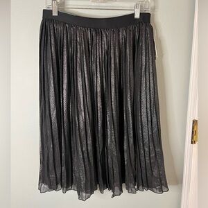 Old Navy Shimmering Black A-Line Skirt